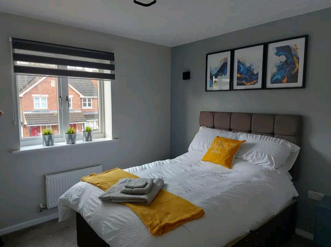 2 Bedroom Apartment Exhall Dış mekan fotoğraf