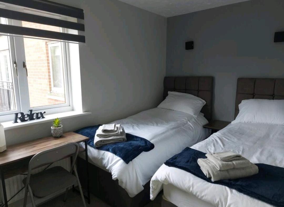 2 Bedroom Apartment Exhall Dış mekan fotoğraf